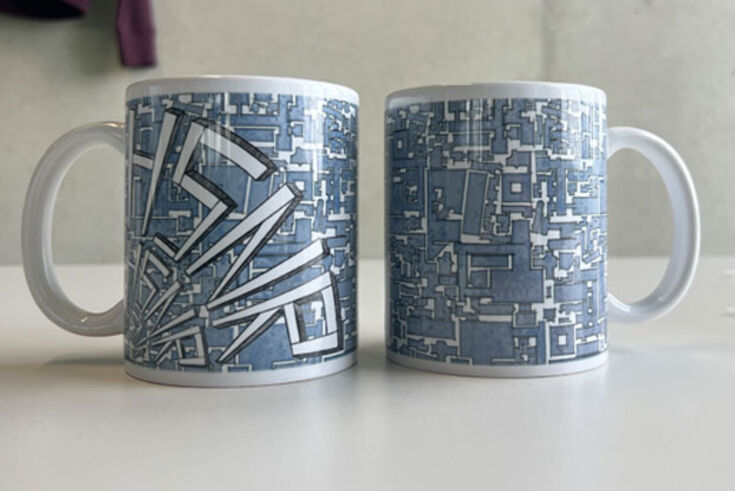 Beautiful HSNR mug in blue-grey. Hit it!