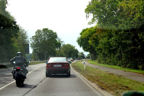Convoy_on_the_road