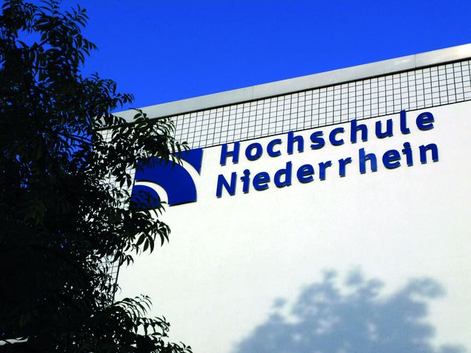 The Hochschule Niederrhein- lettering