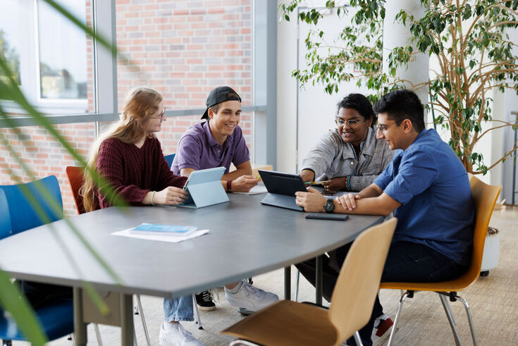 Das Sommersemester an der Hochschule Niederrhein hat begonnen (Foto: Ivo Mayr/HS Niederrhein)