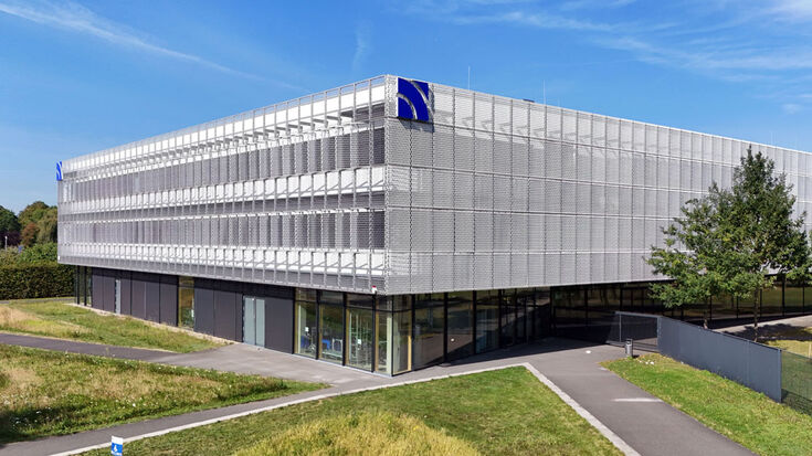 Ansicht des J-Gebäudes an der Hochschule Niederrhein