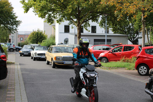 Motorbike_Departure