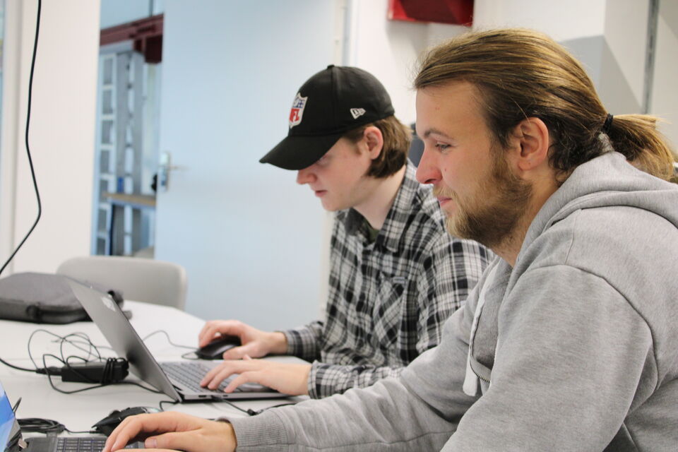 Photo team battery boxes