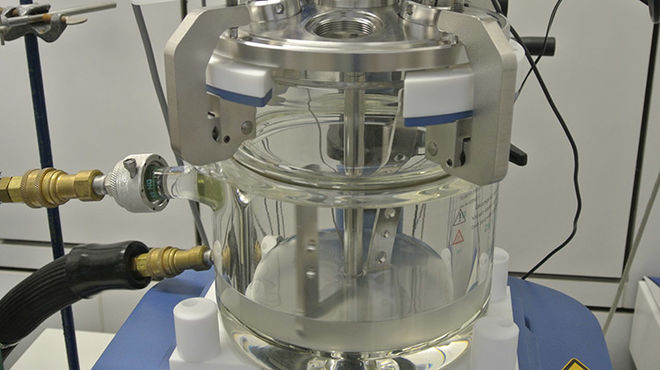 Jacketed catalysis reactor; Lab Professor Heyko Schultz