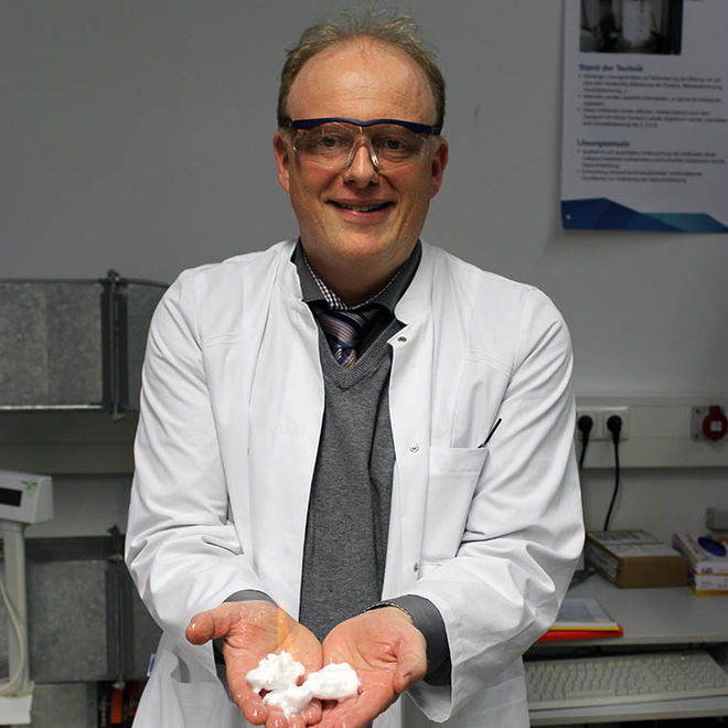 Professor Heyko Schultz with Burning Hydrate, Lab Professor Heyko Schultz