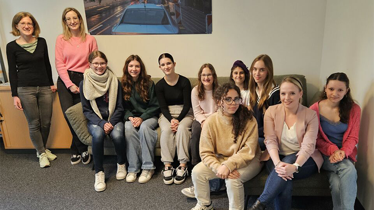 Group photo of all participants of Girls Day 2024